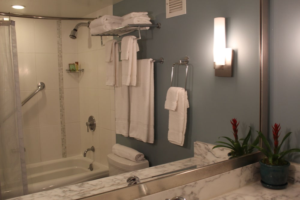 Ala Moana Hotel By Lsi Resorts 48/50
