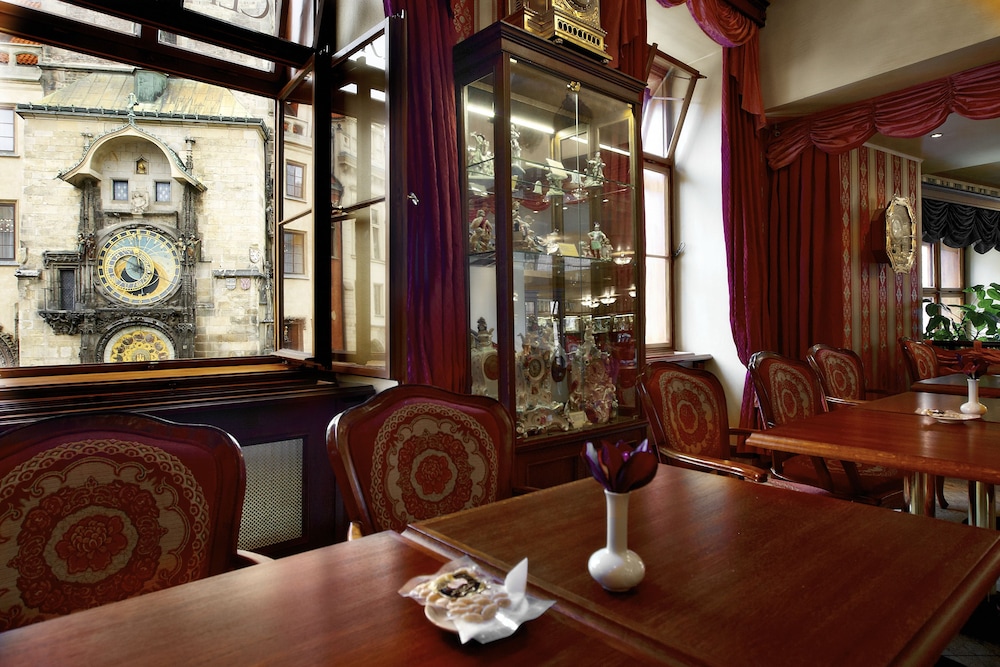 Grand Hotel Praha 69/79