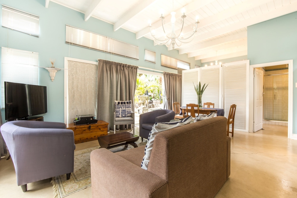 Fairway Guest House 23/50