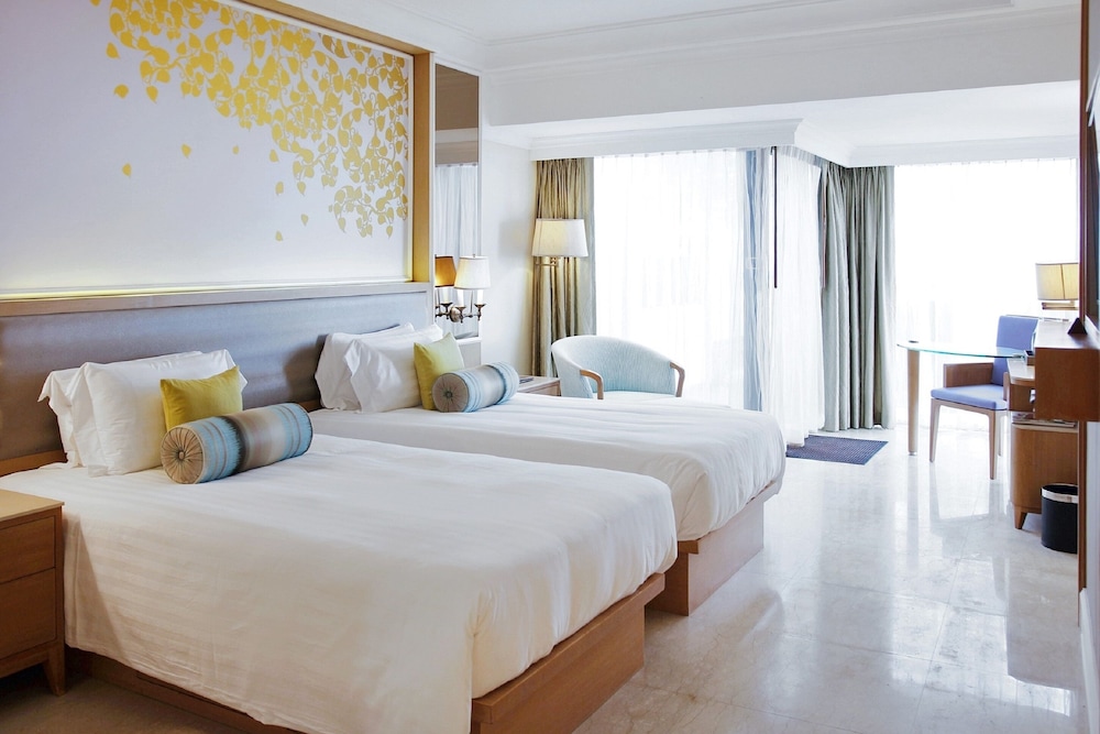 Dusit Thani Laguna Phuket 10/50