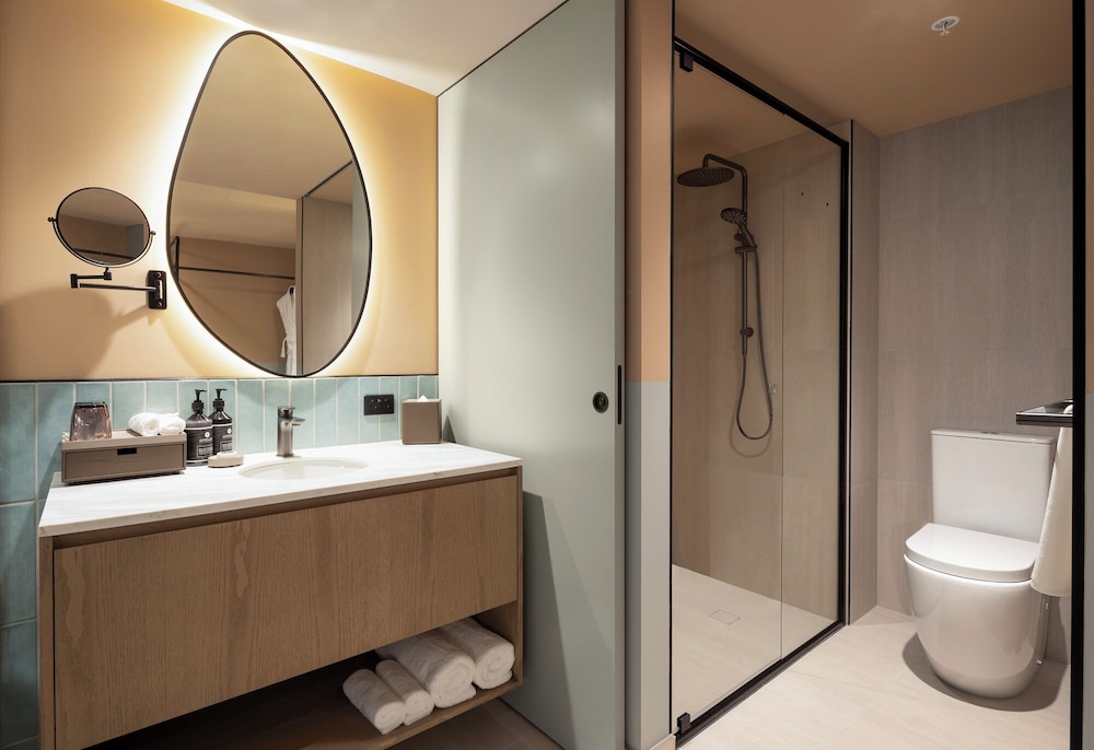غرفة تنفيذية بسرير كينج، Mercure Melbourne La Trobe Street 10/10