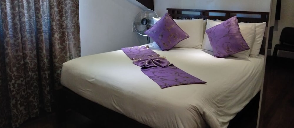 Safari Lodge Baguio By Log Cabin Hotel 49/76
