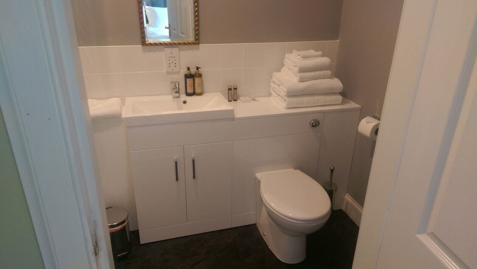 Montgomery, Deluxe, King Bed، Lochinver Guest House 9/10