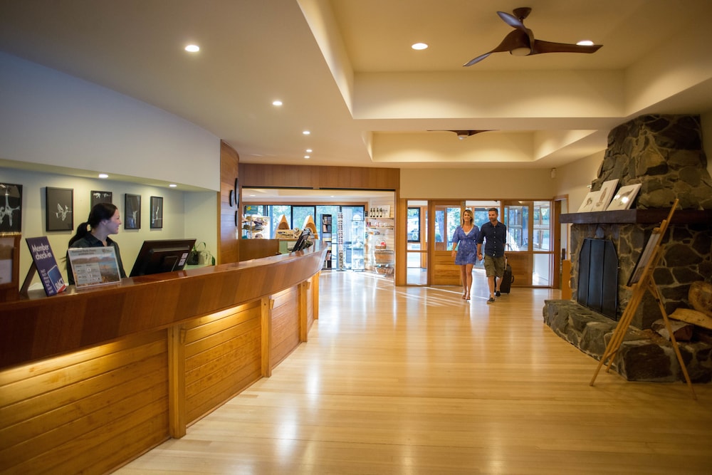 Freycinet Lodge 3/50