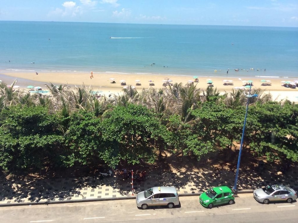 Golden Hotel Vung Tau 13/18