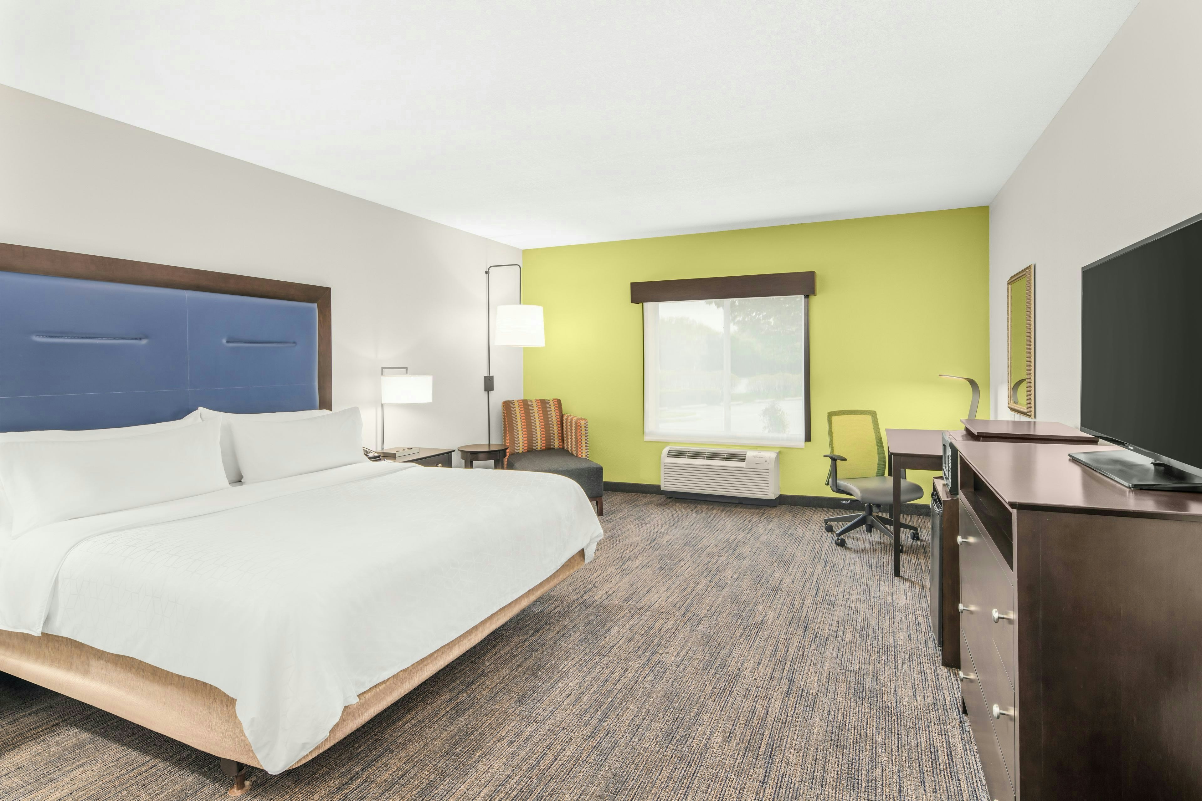 Holiday Inn Express Hotel And Suites Wilmington Newark 23/72