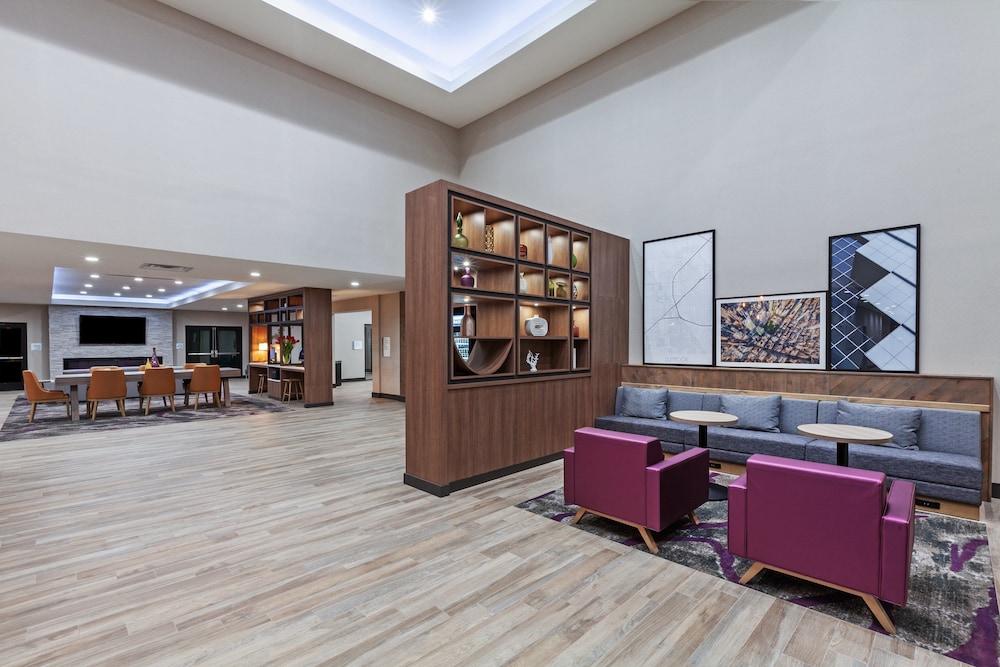 Holiday Inn Lubbock South 5/54
