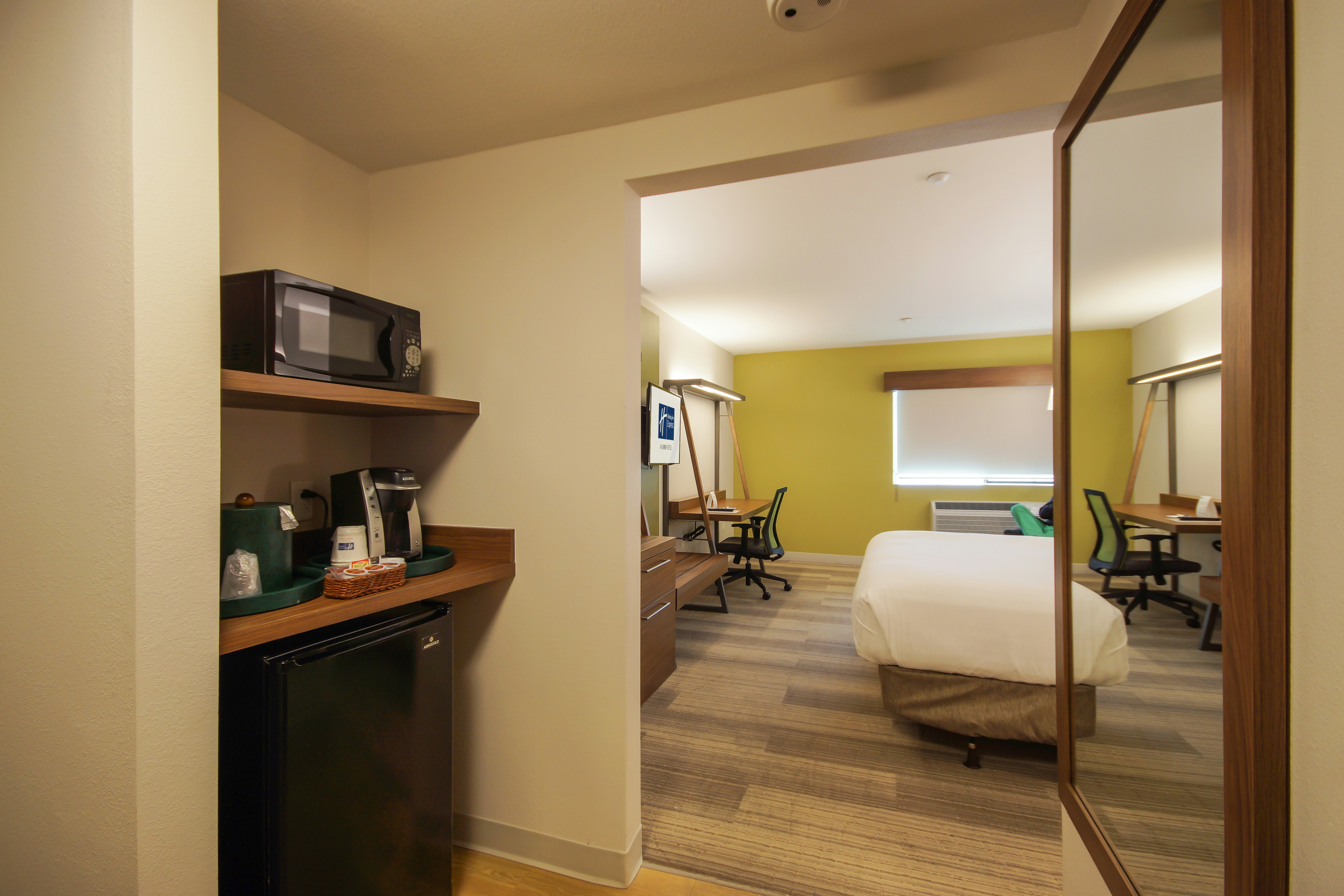 Holiday Inn Express Mira Mesa San Diego 62/62