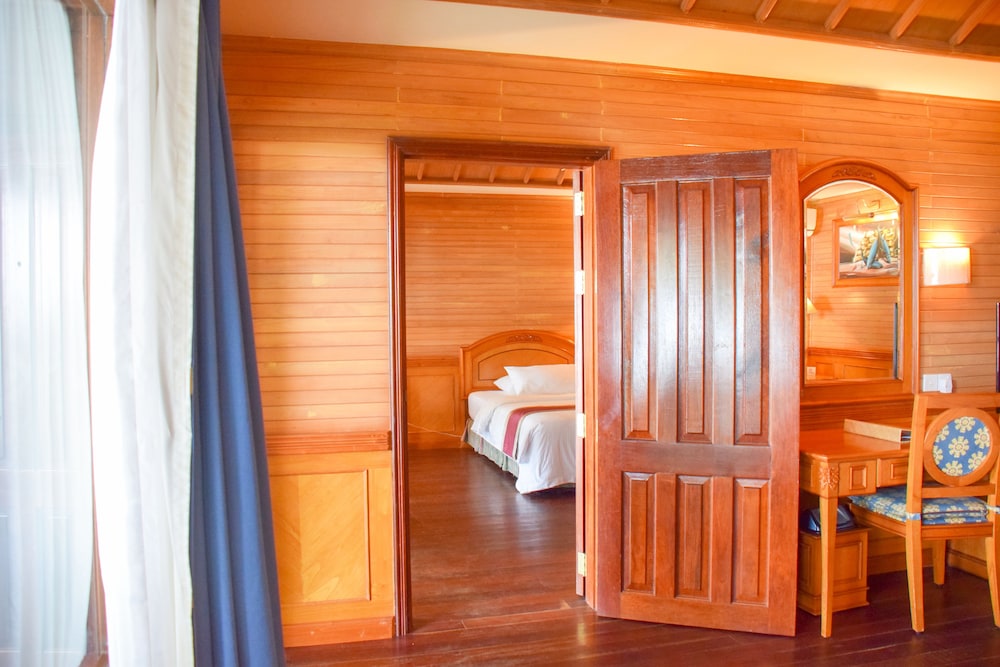 Royal Island Resort and Spa 49/78