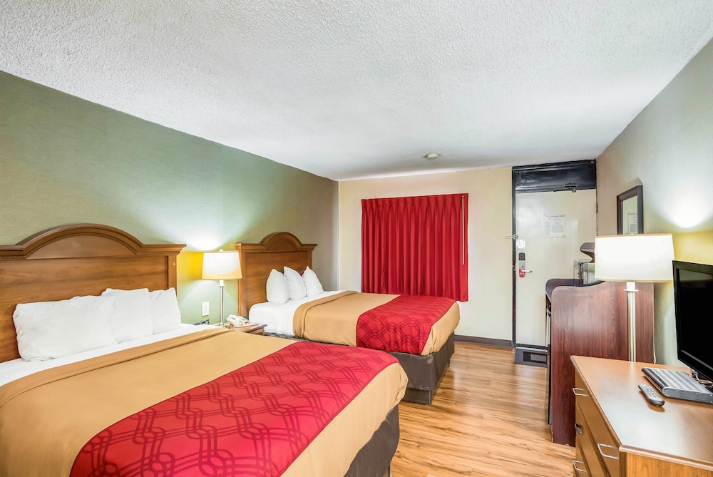 Econo Lodge Huntington - Barboursville University Area 10/34