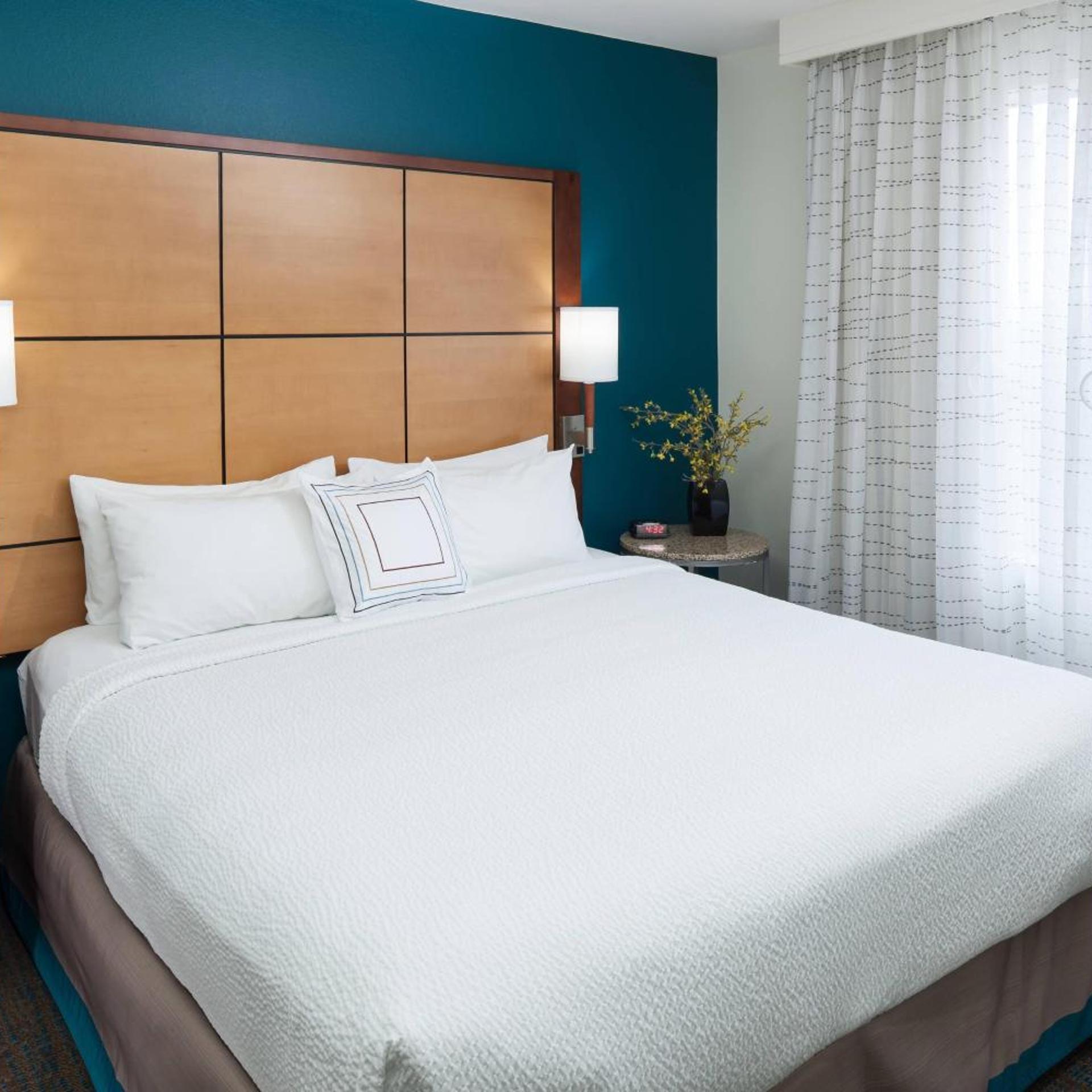 1 Bedroom, Suite