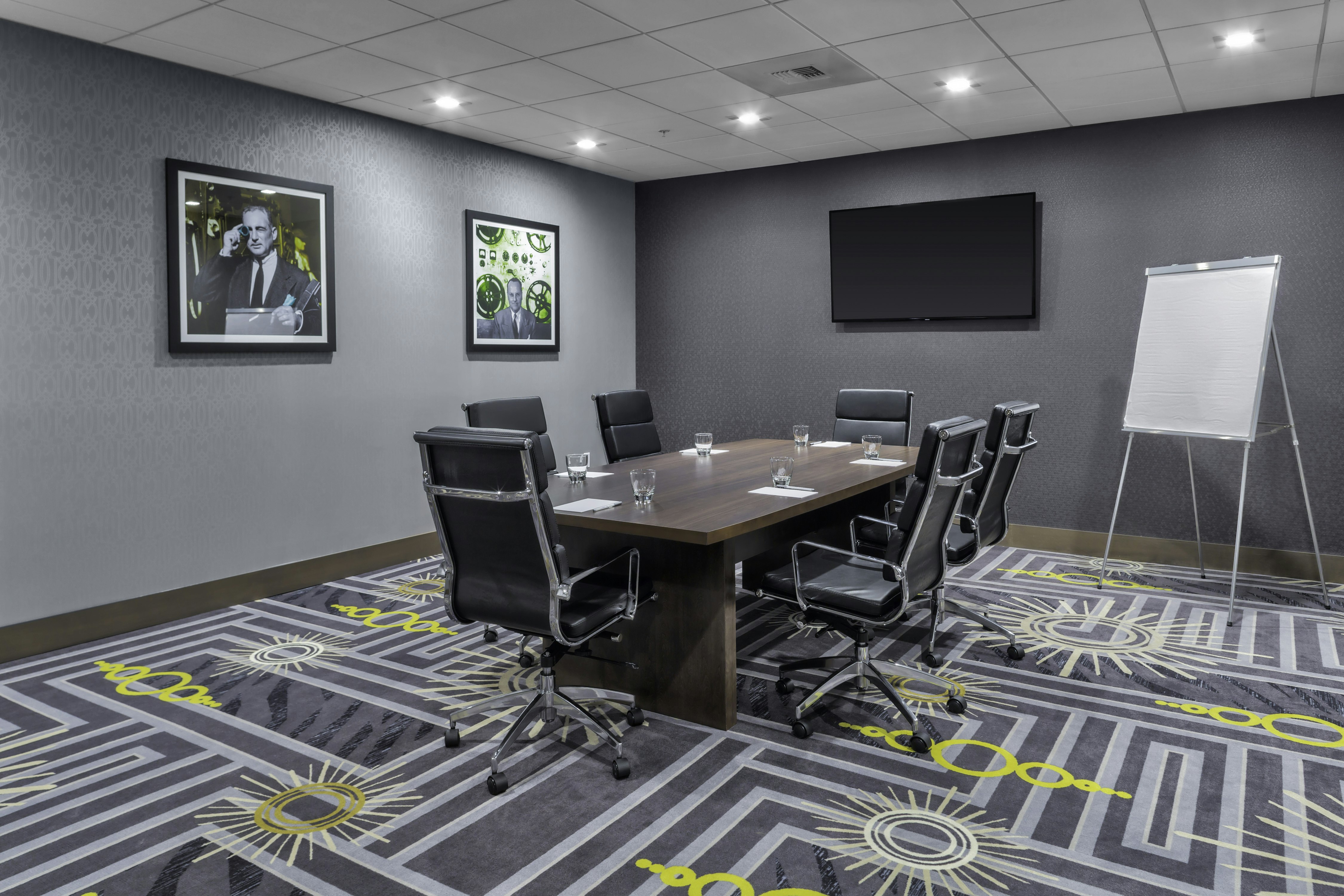 Hampton Inn & Suites Los Angeles/Hollywood 47/52