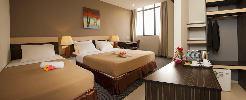 Leo Express Hotel 12/43