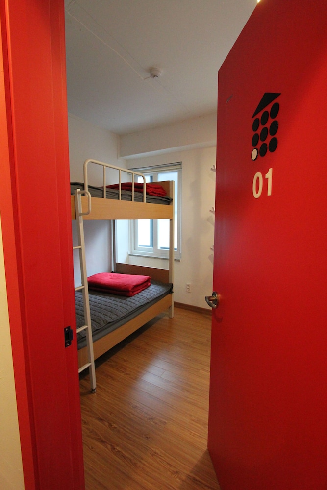 B My Guesthouse 14/50
