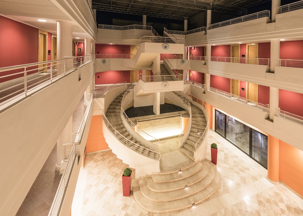 Caesar S Hotel 44/64