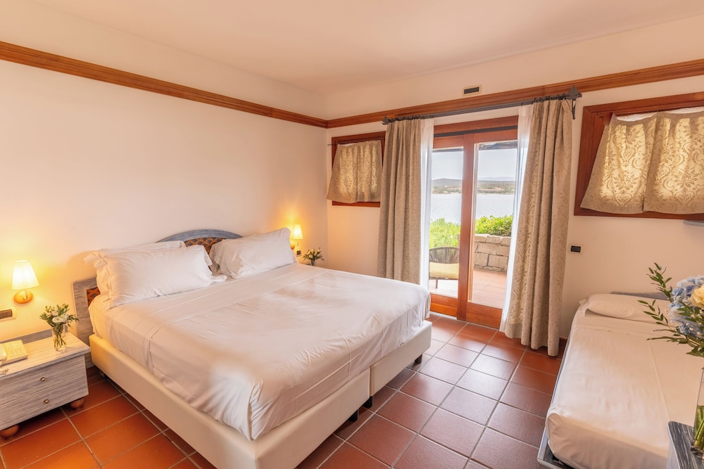 Hotel Palumbalza Porto Rotondo 25/70