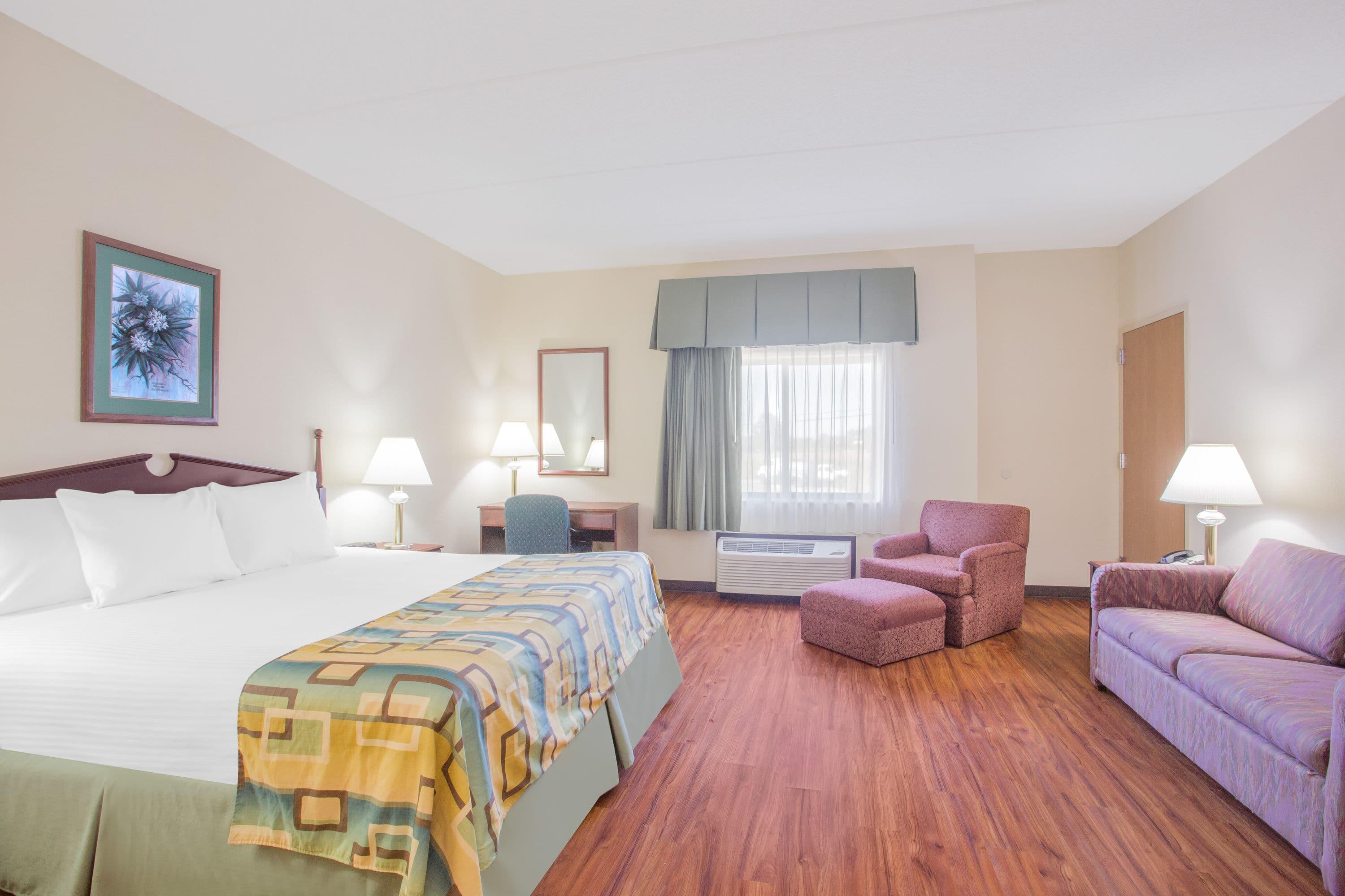 Business, King Bed