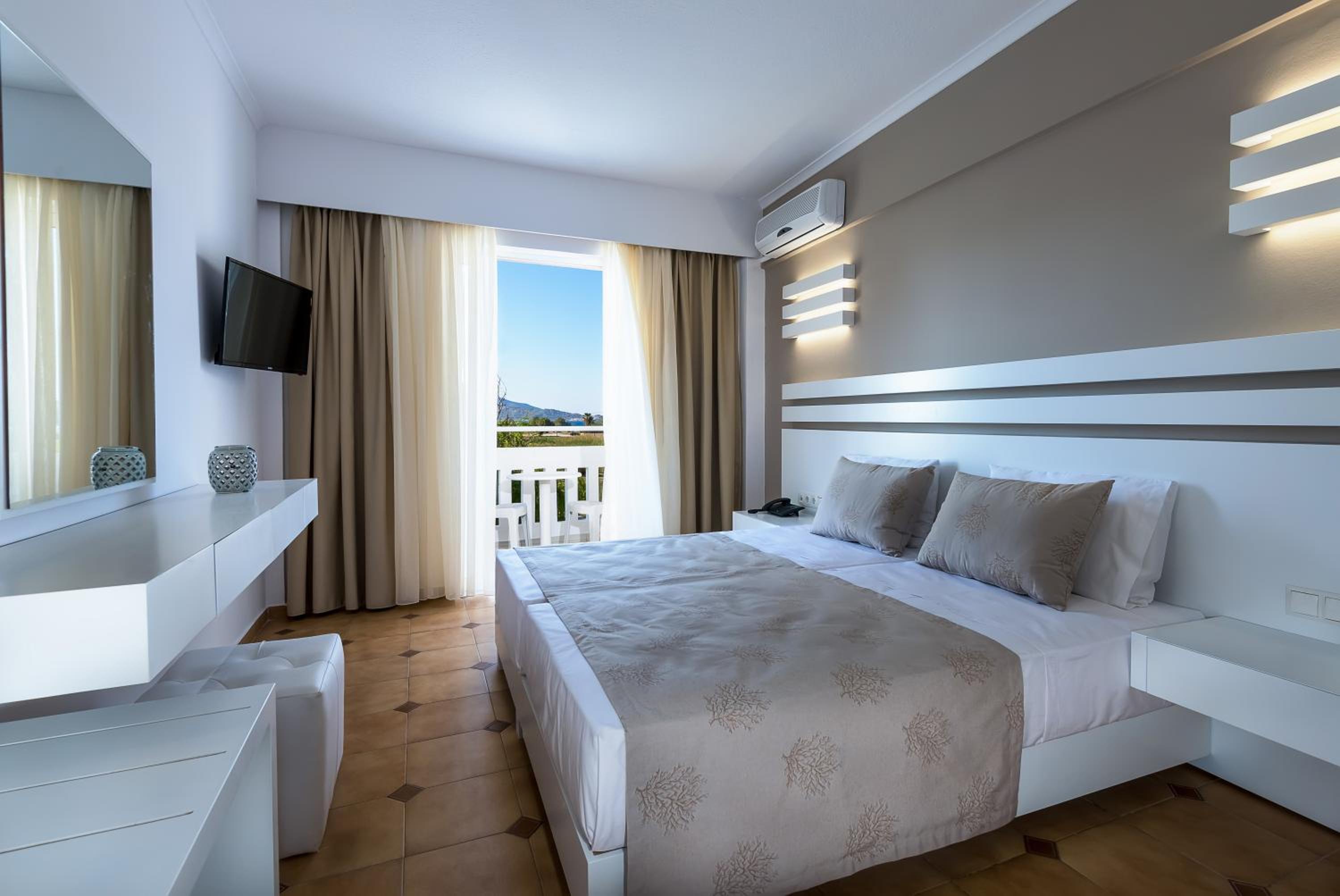 Gaia In Style Hotel - Adults Only 14/48