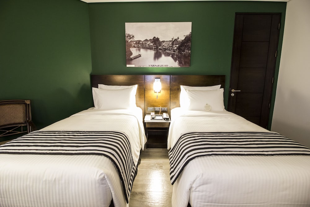 1898 Hotel Colonia En Las Filipinas 17/69