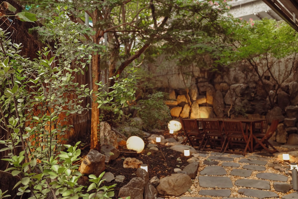 Hanso Presidential Suite Hanok Hotel 45/48