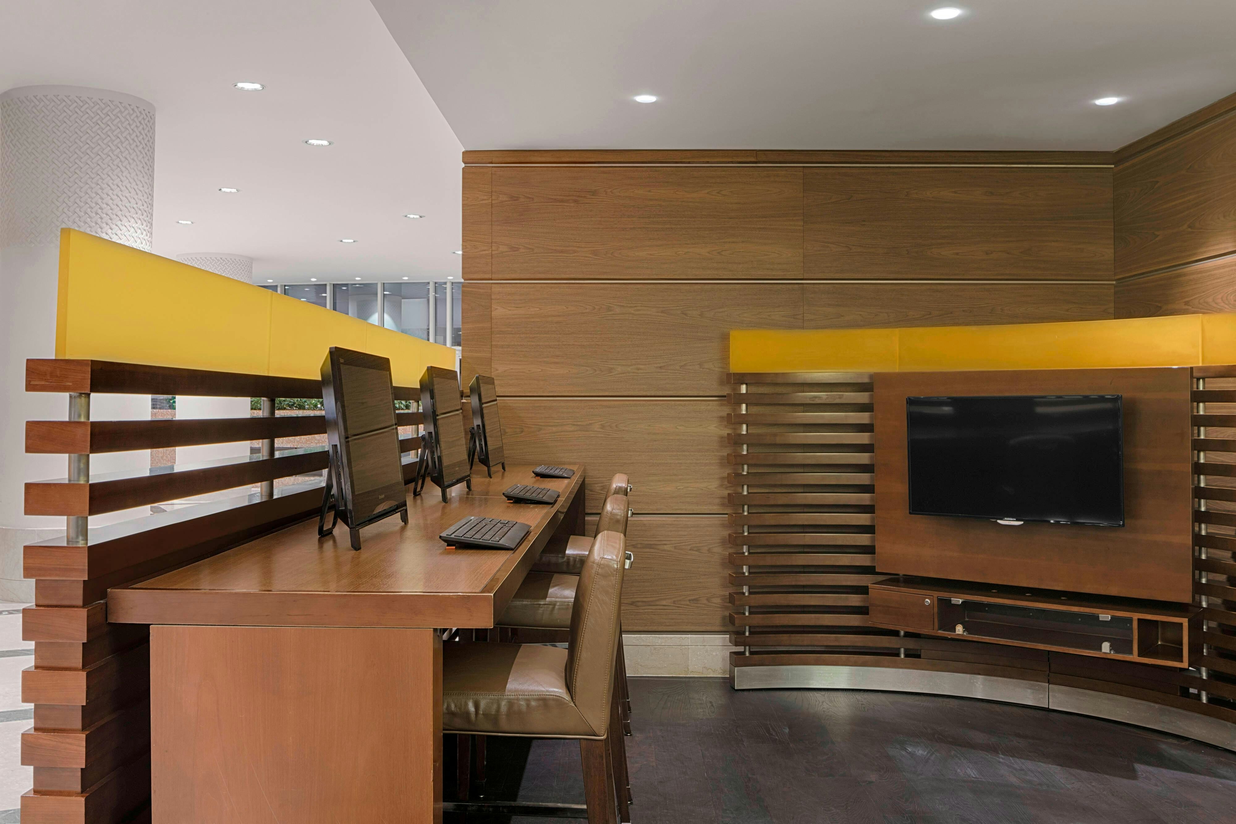 Sheraton Club Des Pins Resort 30/36