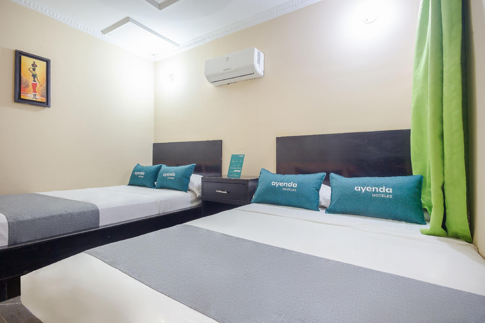 Hotel Calarca 2 12/28