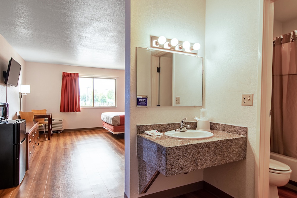 Motel6 Gresham, OR - Portland 56/56