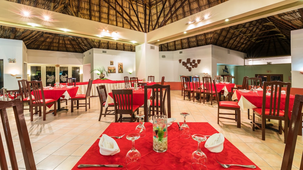 Hotel Soleil Pacifico 39/47