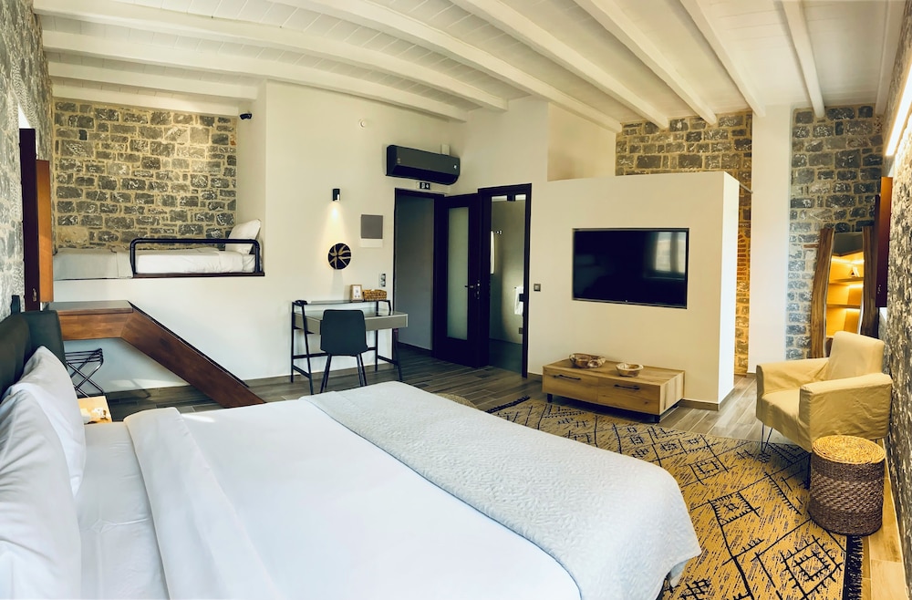 Manifest Boutique Hotel 8/50