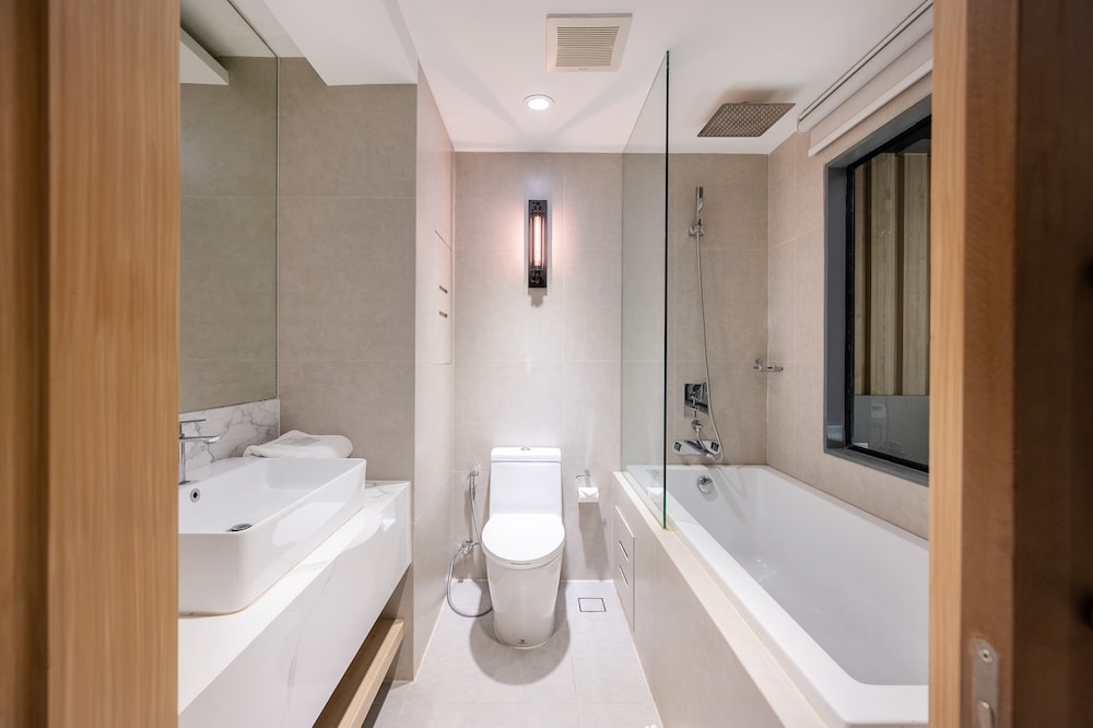 Loft Bangkok Hotel 66/72