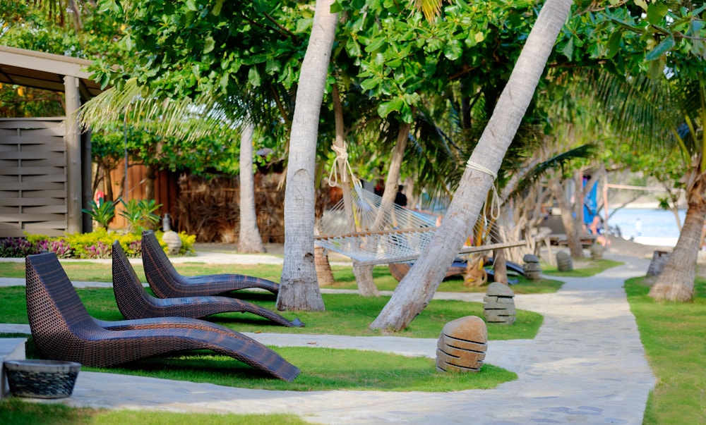 Mantaray Island Resort 55/67