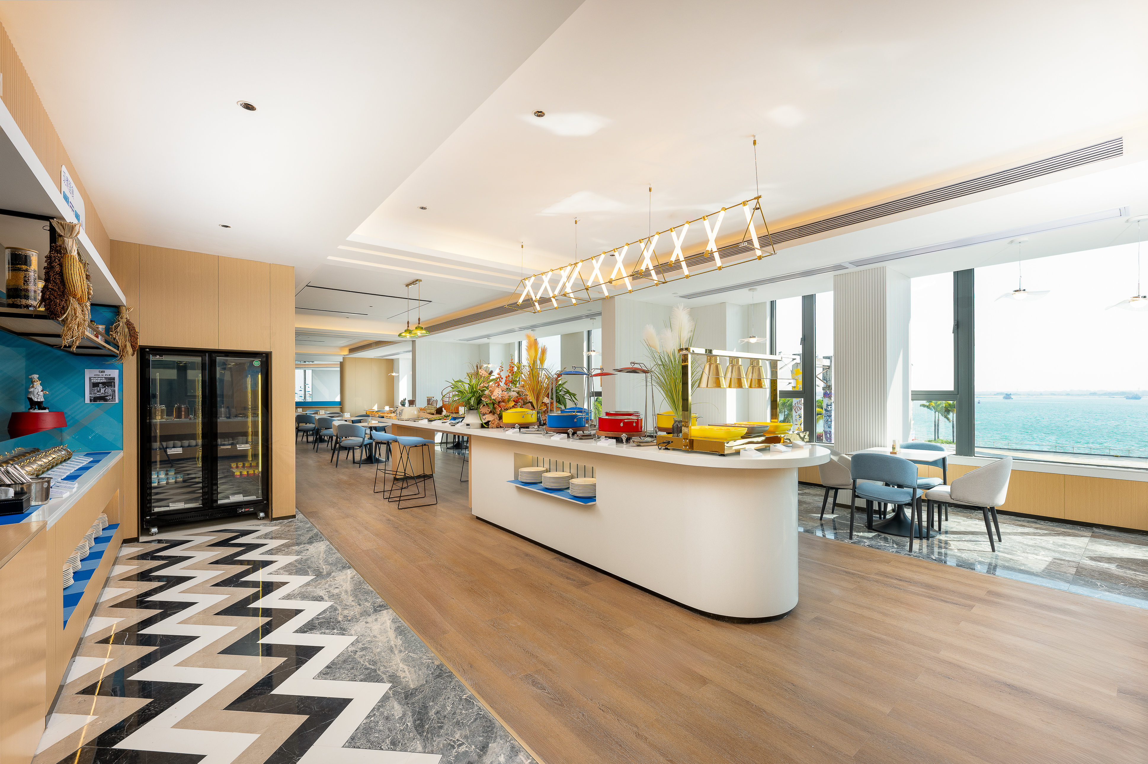 Holiday Inn Express Zhanjiang Coast 6/41