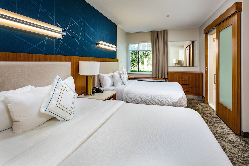 Springhill Suites Vero Beach 8/40