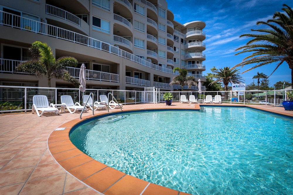 Kirra Beach Apartments 75/78
