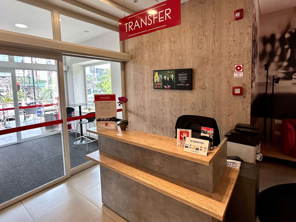 Ibis Asuncion 9/69