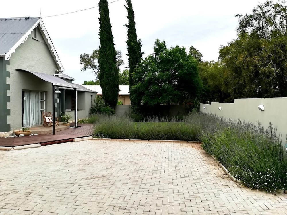 Tranquil House B&B @ 10 Berry St 29/44