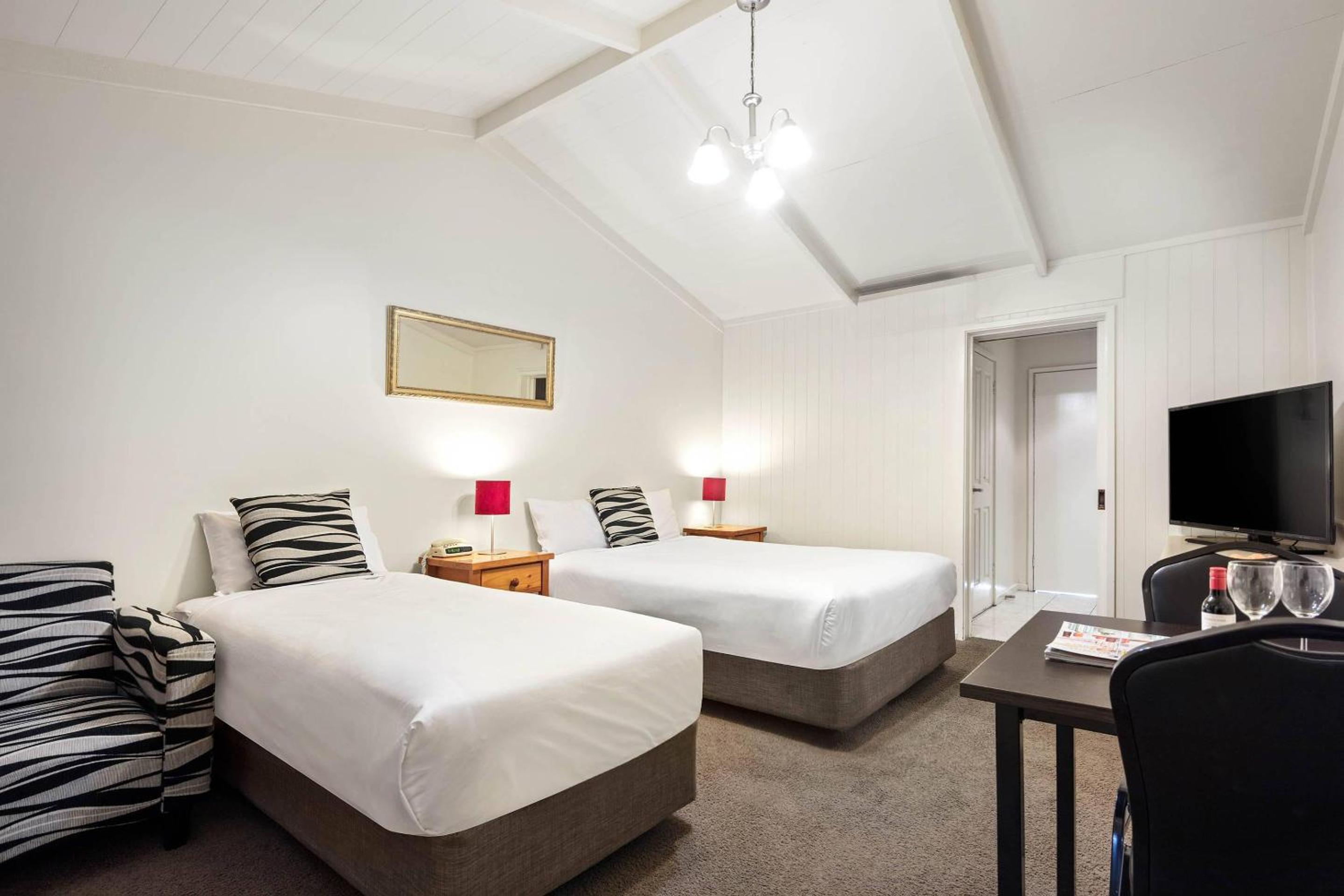 Efficiency, Twin Beds