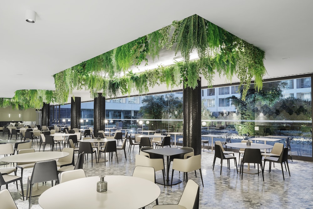 Azoris Royal Garden - Leisure & Conference Hotel 63/78