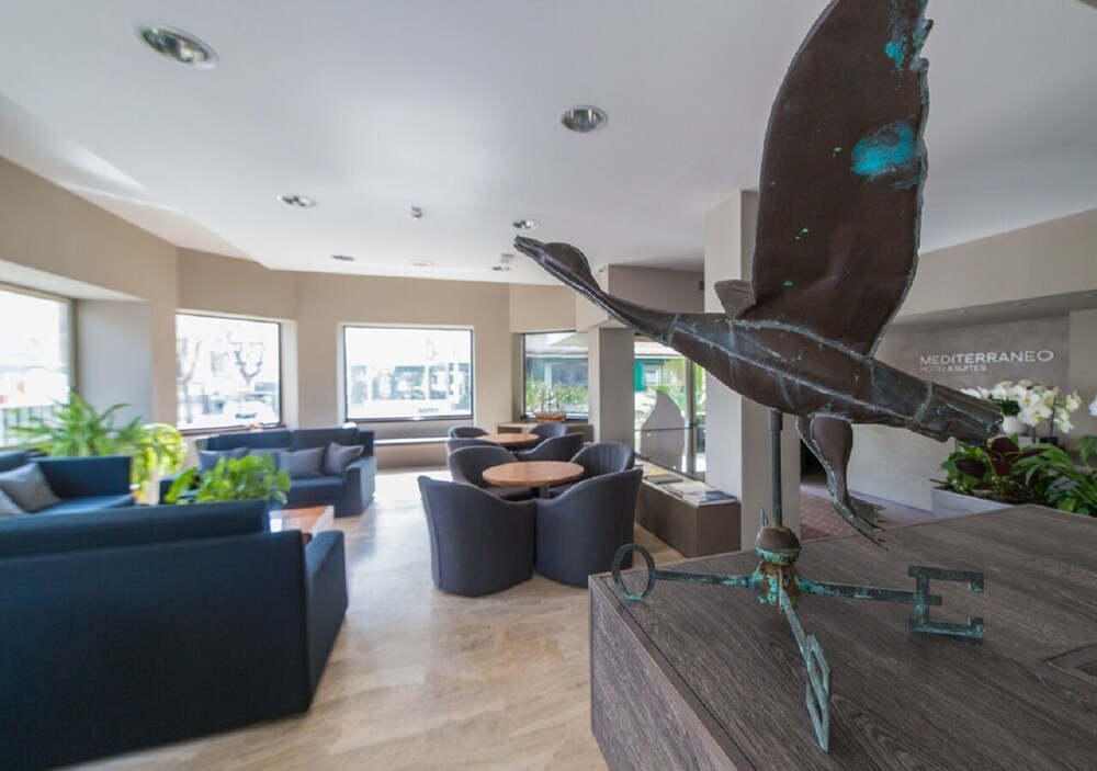 Mediterraneo Hotel and Suites 39/50