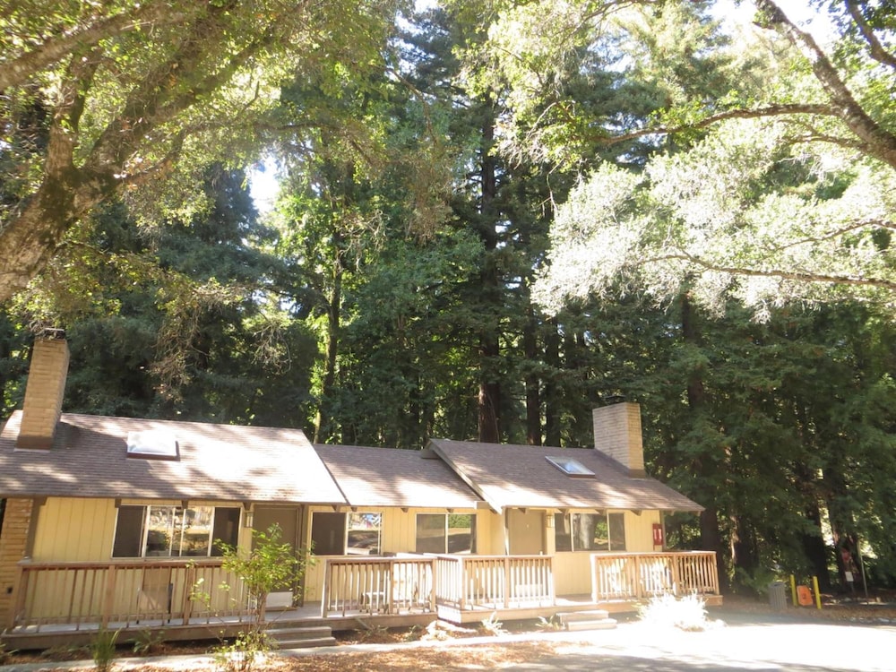 Big Sur Lodge 6/67
