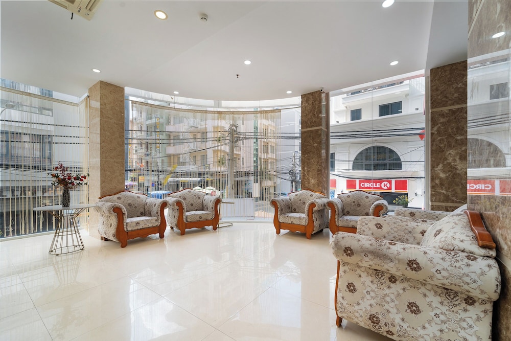 Bella Vt Hotel 56/81