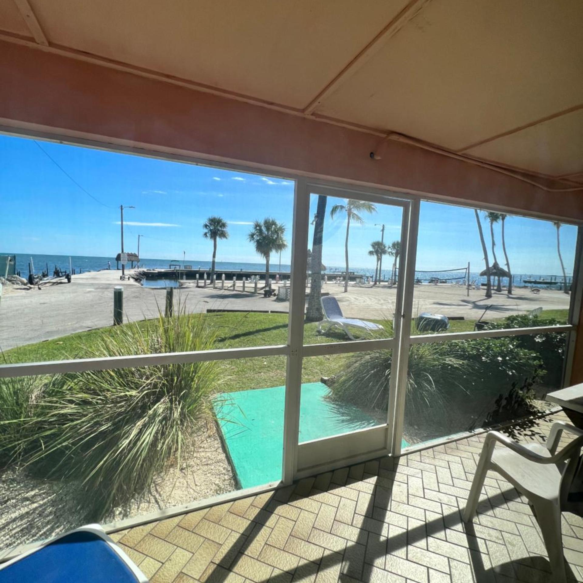 Breezy Palms Resort 37/67