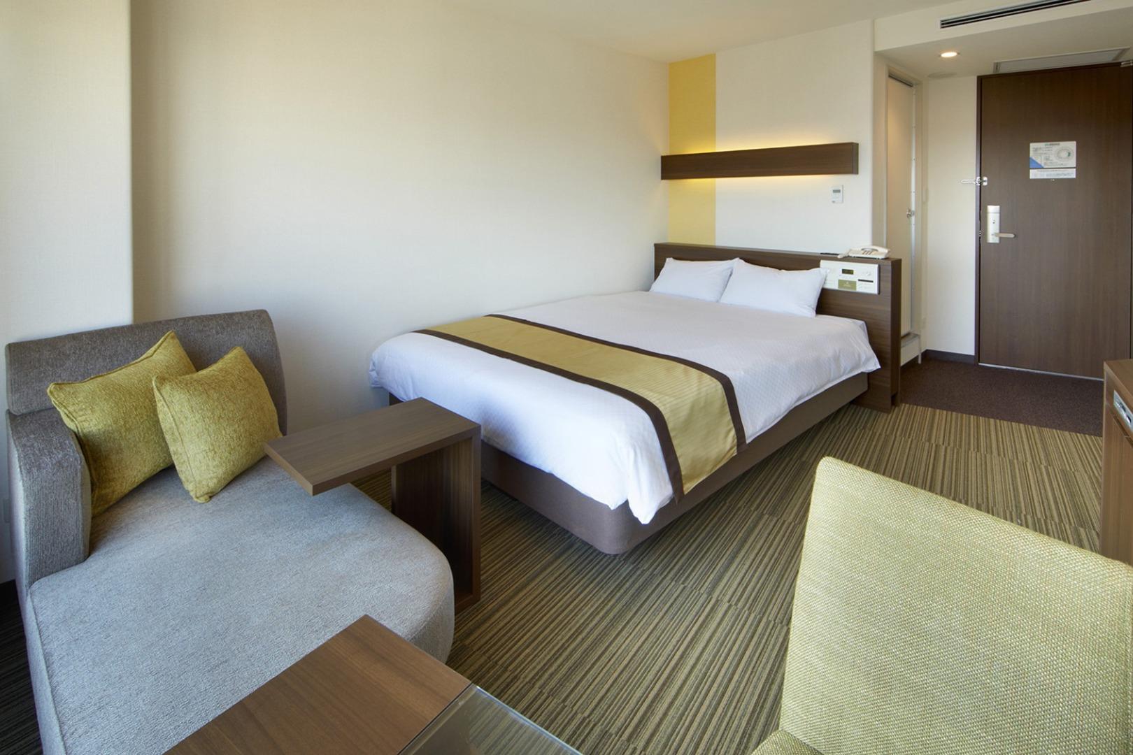 Moderate, Double Bed