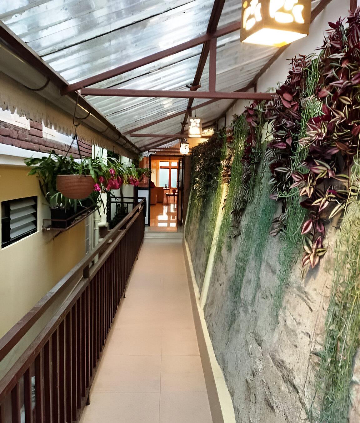 Yashshree Karbari Resorts & SPA 32/33