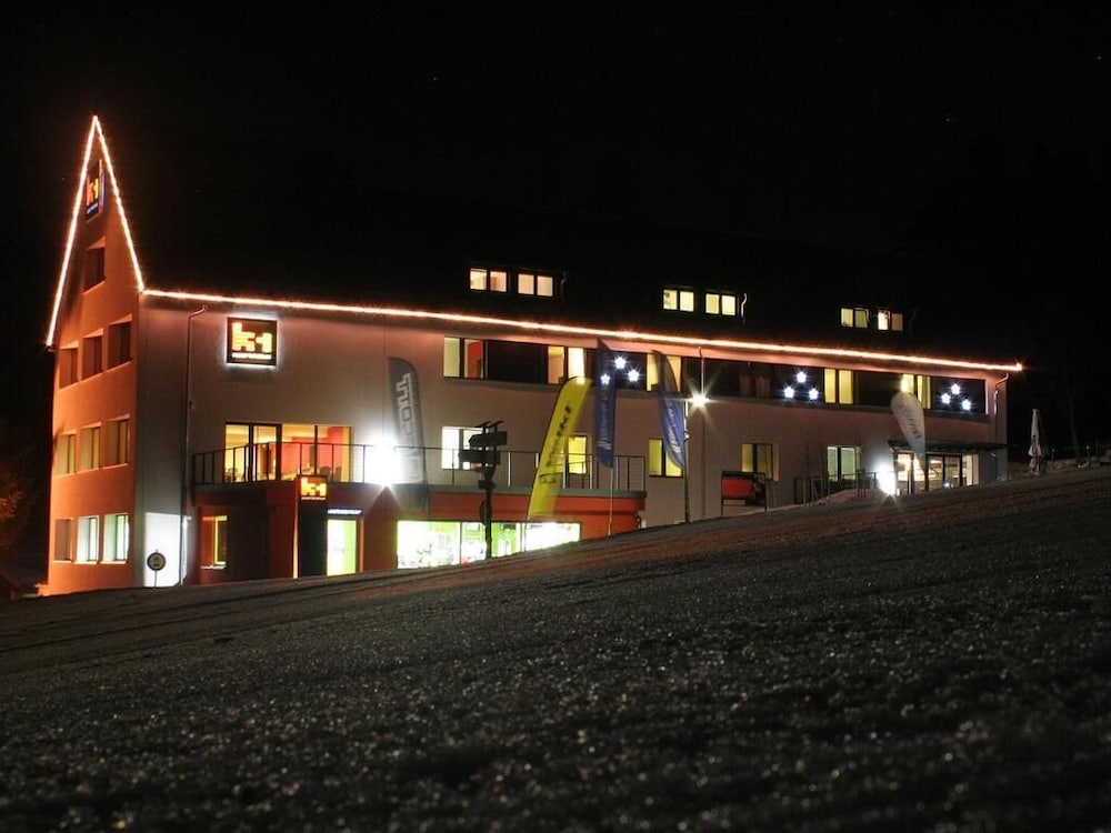 K1 Sporthotel 3/45