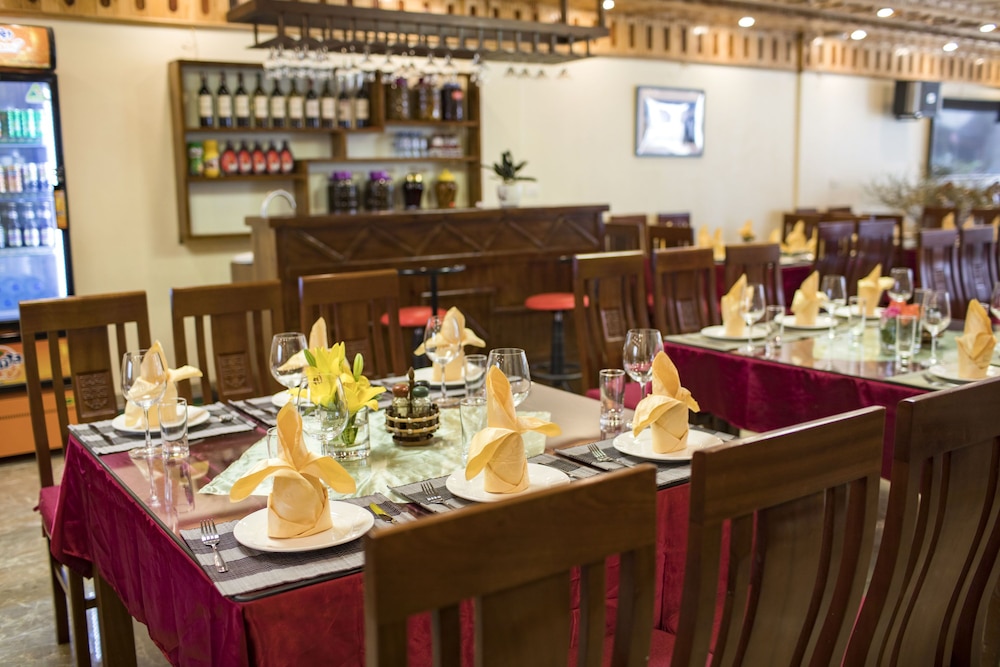 Golden Town Hotel 28/39