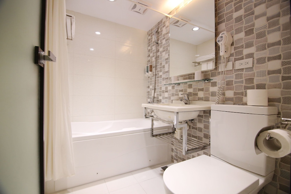 Relite Hotel Taipei 49/50
