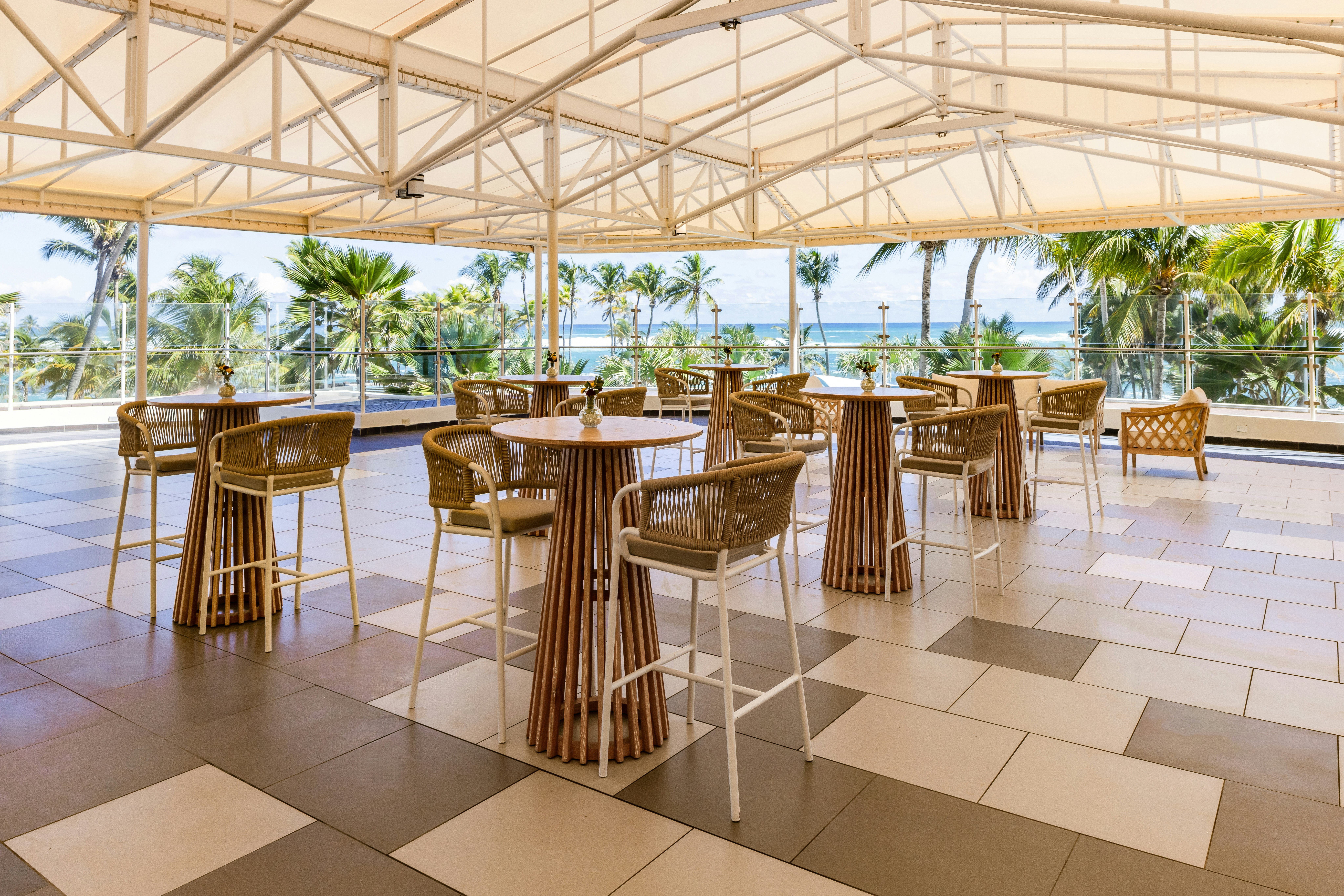 Caribe Hilton 45/74