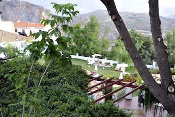 HOTEL ANDALUCIA 18/24