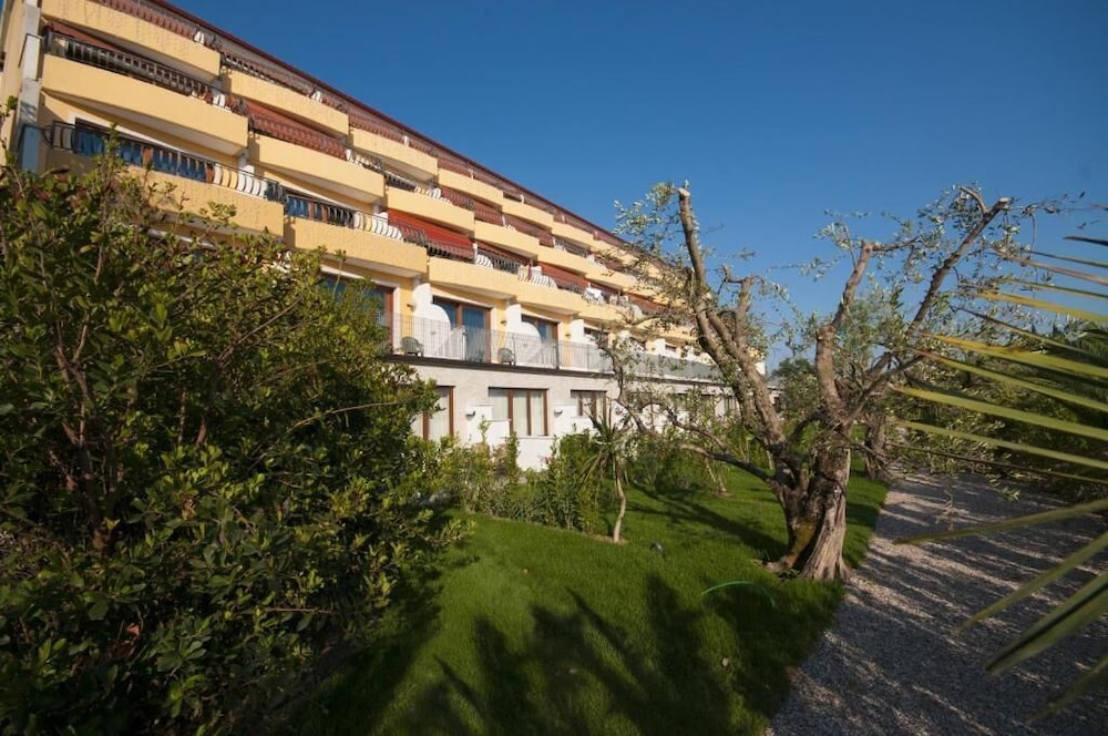 Eurocongressi Hotel 32/35